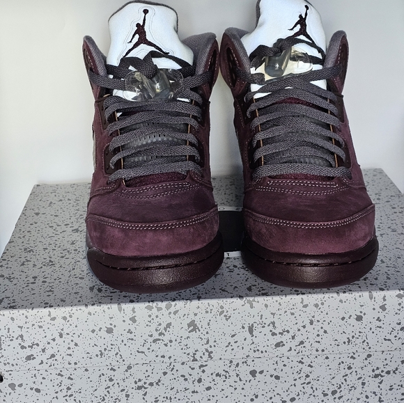 Air Jordan 5 Retro SE Deep Burgundy/LT Graphite FN4233-600 - Picture 2 of 10
